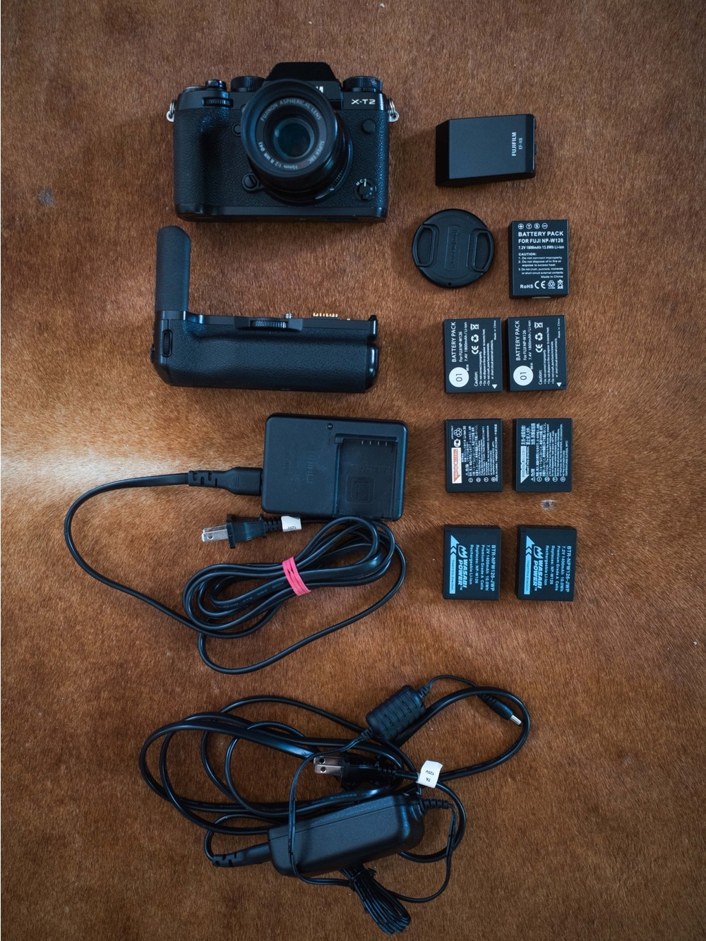 Fujifilm X-T2 Black Mirrorless Camera Kit Grip, 35mm Lens, Batteries & Chargers